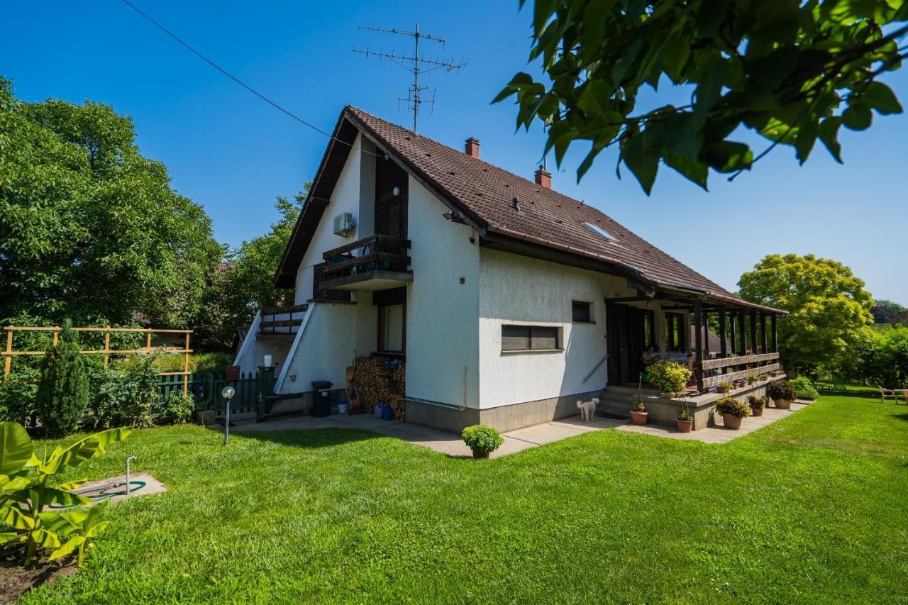 Regőczy Vendégház Zamárdi Exterior foto